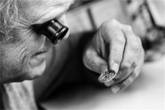 迪威特迪飞伦手表走走停停处理方法是什么