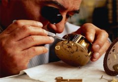 迪威特迪飞伦手表进灰了如何处理